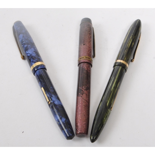 279 - Sheaffers & Burnham - Collection of three vintage 20th century writing fountain pens. Comprising of ... 