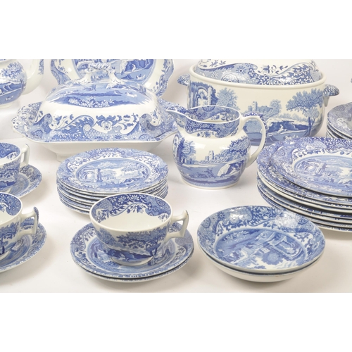 94 - Spode - Italian design - Large extensive contemporary dinner service set. Comprising of serving / ca... 