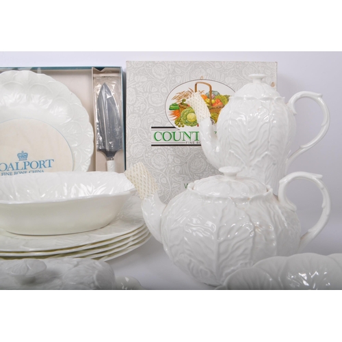 146 - Coalport - A collection of 20th Century china Coalport Countryware tea and dinner service compromisi... 