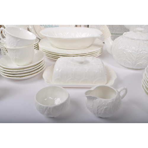 146 - Coalport - A collection of 20th Century china Coalport Countryware tea and dinner service compromisi... 