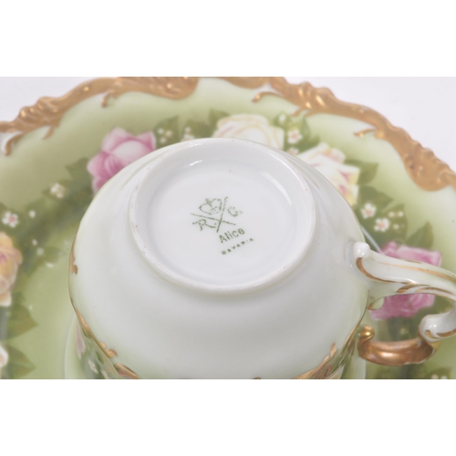 147 - Rosenthal - Alice - An early 20th century porcelain china Bavarian German tea service set. Comprisin... 