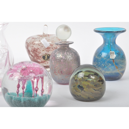 184 - A collection of vintage 20th century studio art glass. Including Mdina example small flared vase, Ma... 