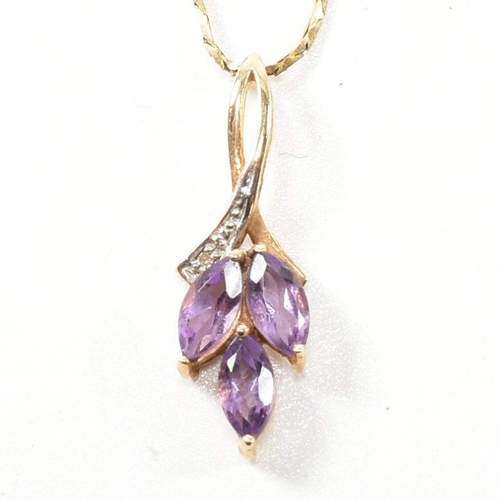 238 - An Italian hallmarked 9ct gold, diamond and amethyst pendant necklace. The 9ct gold necklace strung ... 