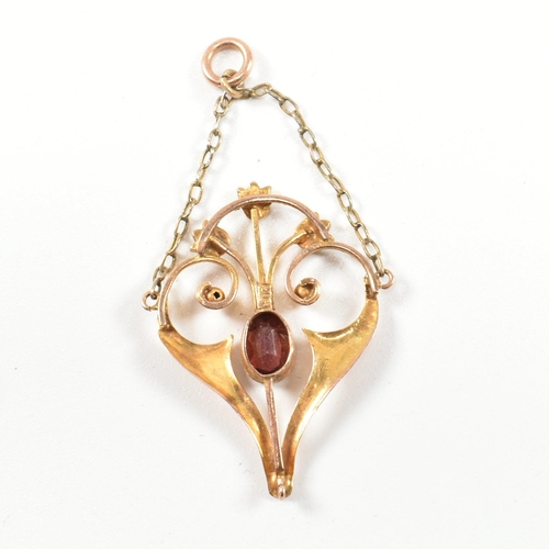 249 - A collection of 9ct gold and gem set jewellery. The jewellery to include a hallmarked 9ct gold brooc... 