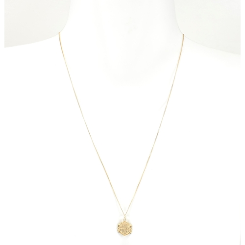 265 - A hallmarked 9ct gold chain necklace with a good luck pendant. The Italian hallmarked 9ct gold chain... 