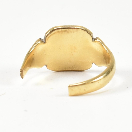 300 - A gold signet ring fragment. The ring sold as found, missing part of the shank. Hallmarked missing. ... 