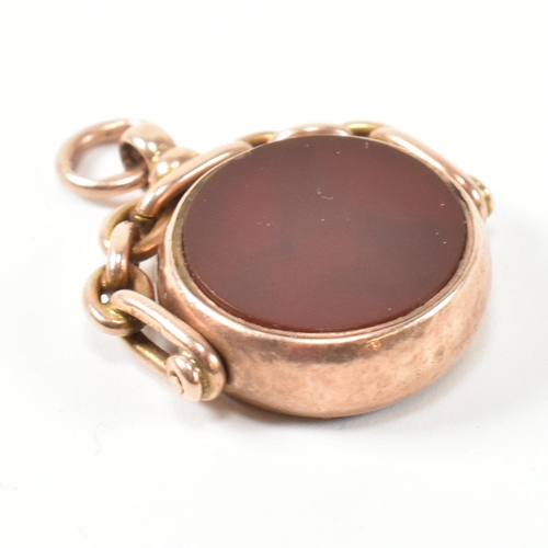 350 - A hallmarked 9ct gold, bloodstone and carnelian swivel fob pendant. The swivel fob pendant having a ... 