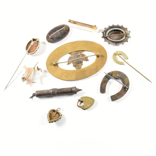 374 - A collection of hallmarked silver and gold tone metal jewellery. The jewellery to include a Victoria... 