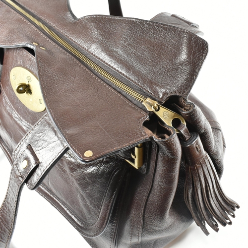 406 - A Mulberry Smithfield brown leather handbag. The Mulberry Large Smithfield bag having a chocolate br... 