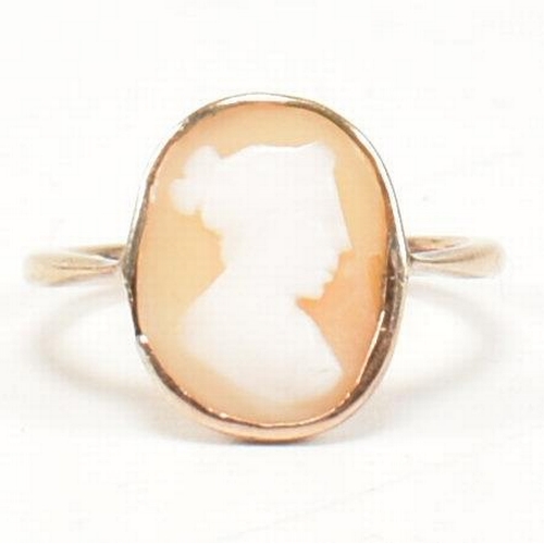 452 - Two 9ct gold shell cameo rings. The rings set with carved shell cameo busts. Both marked 9ct. Sizes ... 