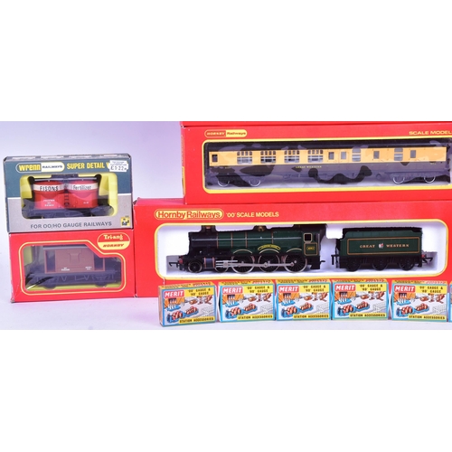 71 - Model Railway - a collection of vintage Triang and Hornby OO gauge model railway trainset locomotive... 