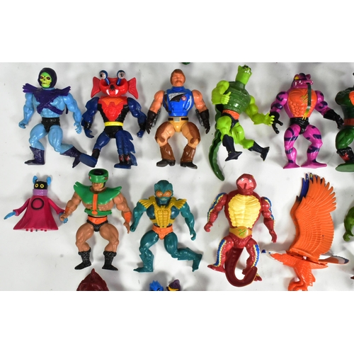 426 - Masters Of The Universe / MOTU - large collection of vintage c1980s Mattel made MOTU action figures ... 