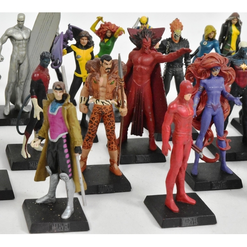 427 - Marvel / DC - Eaglemoss - a collection of assorted 2000s Eaglemoss made metal figurines. Including: ... 