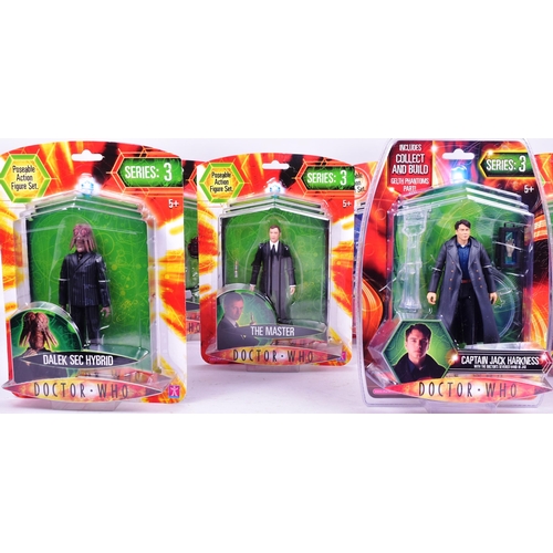 428 - Doctor Who - Character Options - a collection of x8 carded Dr Who action figures by Character. Inclu... 