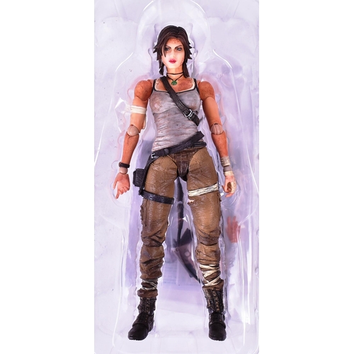 433 - Retro Gaming - PS3 Playstation 3 Collectors Edition Tomb Raider Survival Kit. The kit containing the... 