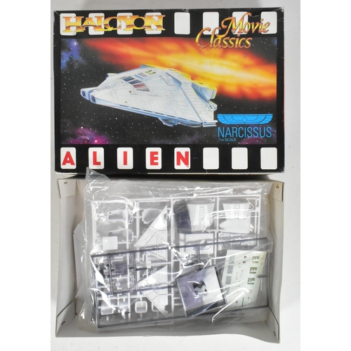 448 - Alien - x2 vintage 1990s Halcyon ' Movie Classics ' ( Alien & Aliens ) plastic model kits comprising... 