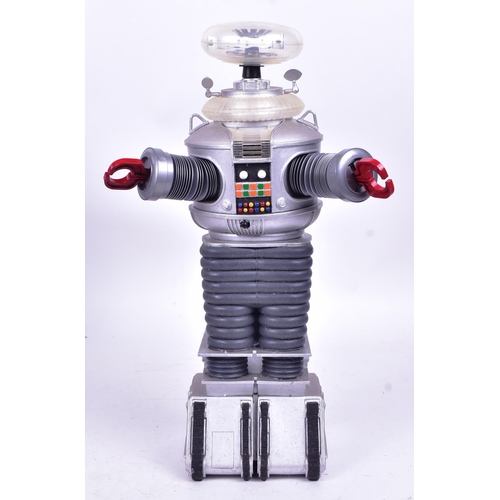 460 - Lost In Space - vintage Masudaya made battery operated plastic ' Robot YM-3 Talking Figure ' Robot b... 