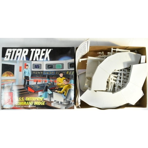 481 - Star Trek - a collection of x4 original AMT ERTL made Star Trek plastic model kits comprising; Speci... 