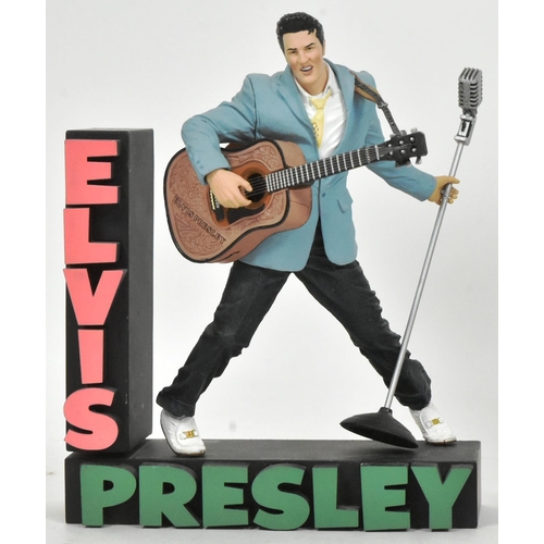 525 - McFarlane Toys - Elvis Presley - a collection of x4 c2000s McFarlane Toys made Elvis Presley diorama... 