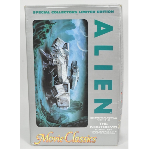 555 - Alien - a vintage 1990s pre-assembled Halcyon Special Collectors Edition Alien 1/960 Commercial Towi... 