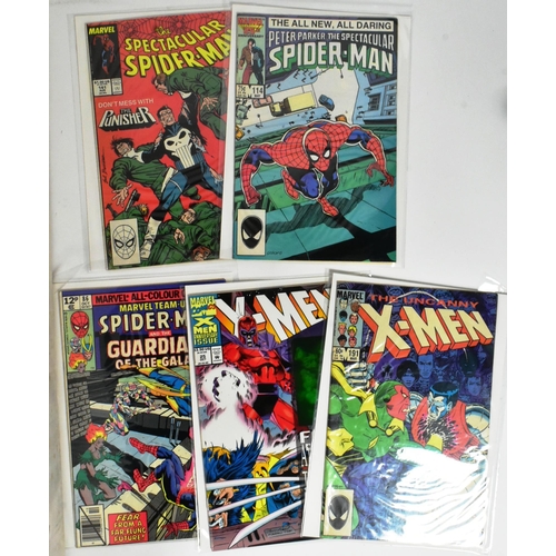 613 - Comic Books - a collection of vintage Marvel comics from 1970s-1990s including issues of X-MEN, Dr S... 