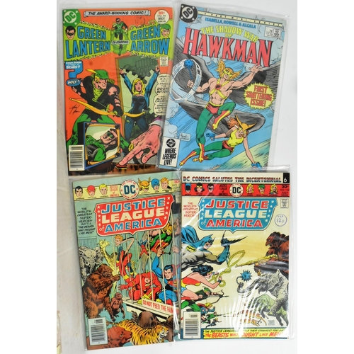 620 - Large boxed collection of DC Comics from 1970's-1980's including Green Arrow, Green Lantern, Justice... 