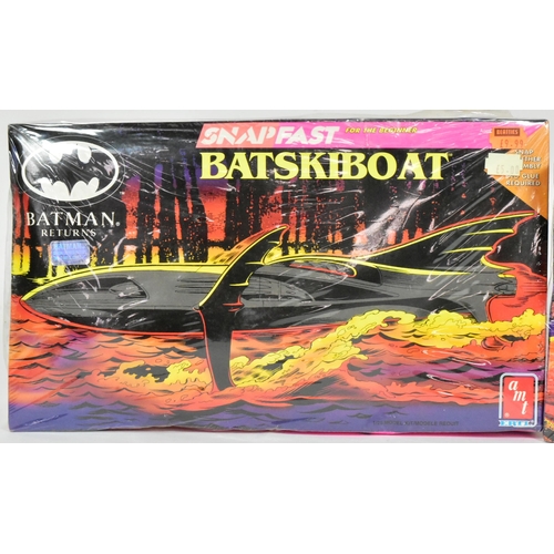 629 - Model Kits - x2 factory sealed AMT Ertl made 1/25 scale plastic model kits of Batman interest compri... 