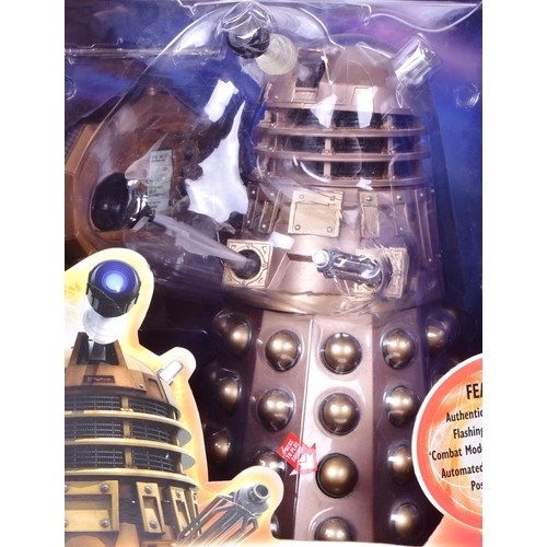 639 - Doctor Who - Character Options - a large scale Radio Controlled Dalek RC action figure. Gold, with l... 