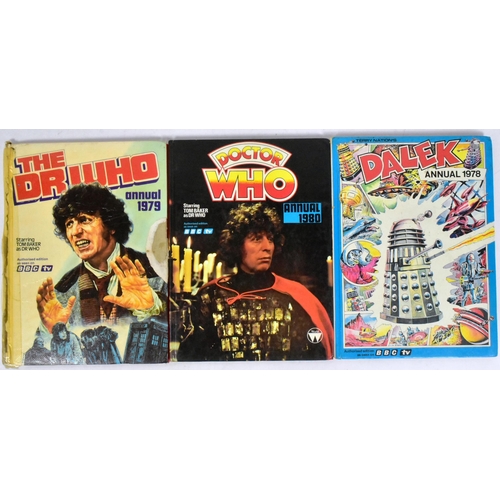 746 - Doctor Who - Annuals - a collection of original vintage Dr Who annuals. Includes; Doctor Who And The... 