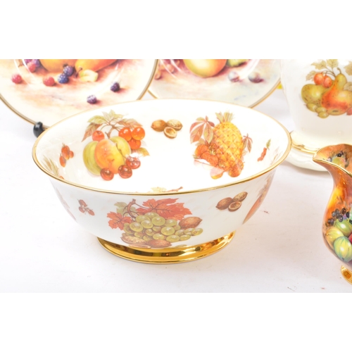 126 - A collection of 20th Century china porcelain Raymond Everill & Sons Stoke on Trent items to include ... 