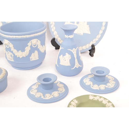 136 - Wedgwood Jasperware - A collection of 20th Century ceramic Wedgwood Jasperware items mostly in light... 