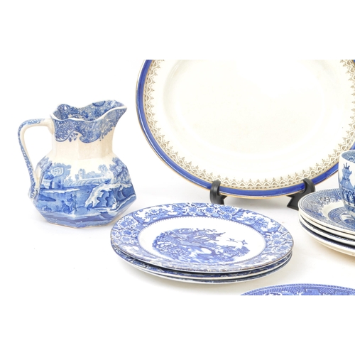 167 - Royal Doulton / Spode / Staffordshire Old Willow - A collection of blue and white porcelain with Wil... 