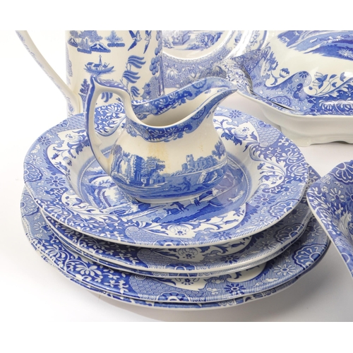 197 - Spode - Italian design - Large contemporary dinner service set. Comprising of serving / casserole di... 