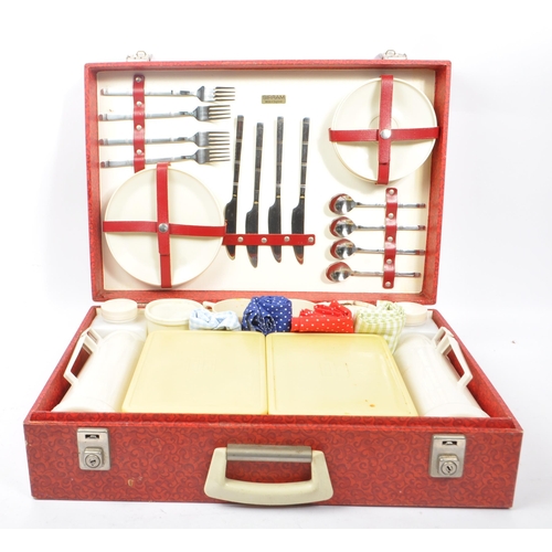 221 - Sirram - A 20th Century vintage circa 1960s Sirram four person picnic hamper comprising of cutlery, ... 