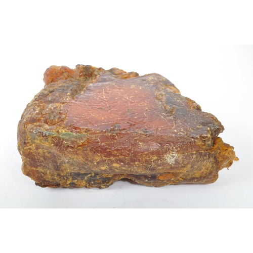 297 - Natural history / geological interest - A large specimen piece of raw amber. Weight approximately 78... 