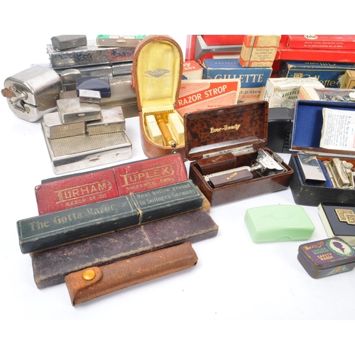 326 - A large collection of vintage 20th Century razors to include miniatures and cut throats. Comprising ... 