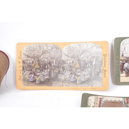 337 - A vintage 20th Century circa. 1970s Stereoscope viewer accompanied by a collection of slides depicti... 