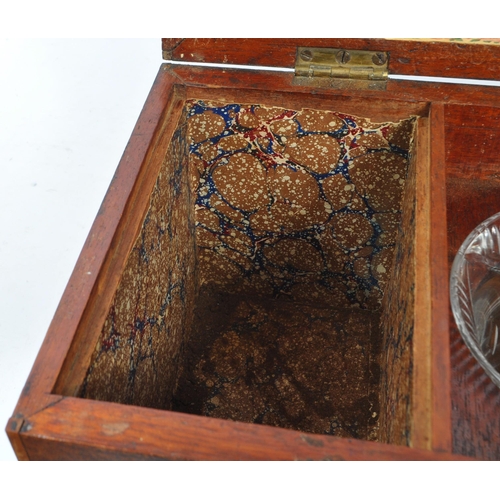 354 - A George III mahogany inlaid tea caddy box. With inlaid decoration to top, hinged lid revealing cut ... 