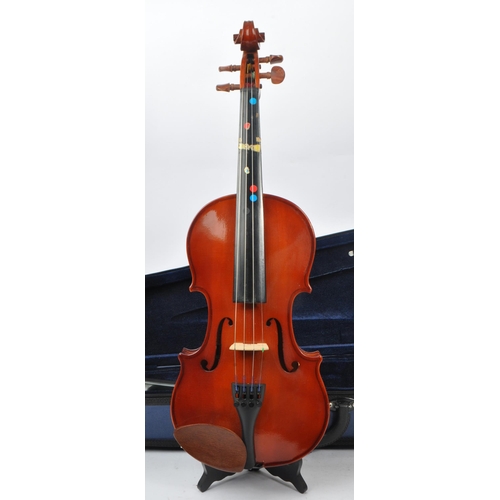 414 - Primavera - A 3/4 size Primavera student violin with two piece back and ebonised fingerboard. Accomp... 