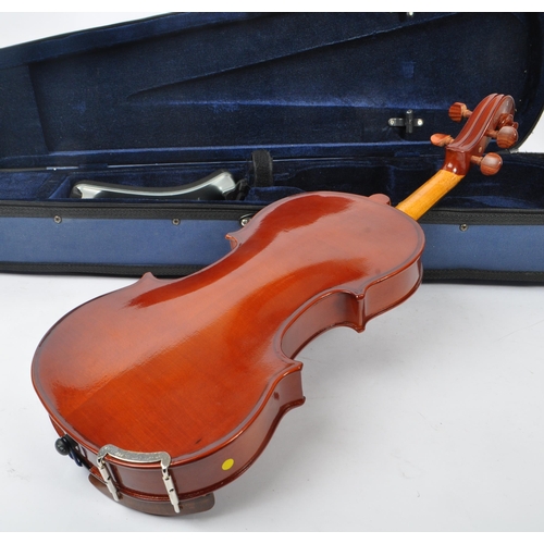 414 - Primavera - A 3/4 size Primavera student violin with two piece back and ebonised fingerboard. Accomp... 