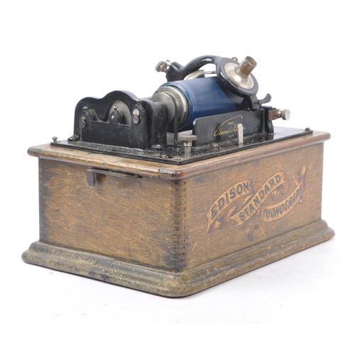 435 - Edison Standard Phonograph -  Early 20th century c.1907-08, Serial number, 538711 with 'Edison' scri... 