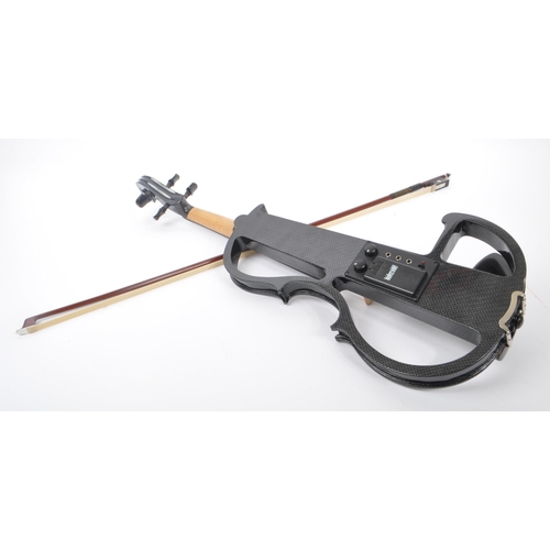 438 - Hidersine - A Hidersine HEV1 electric violin. The violin having volume and tone controls on rear, al... 