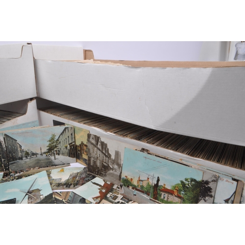 453 - Picture postcards. Large extensive unsorted accumulation of approx. 6,000 in four trays. All have be... 