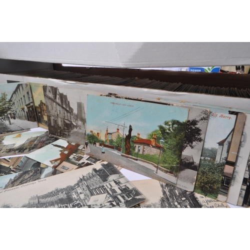 453 - Picture postcards. Large extensive unsorted accumulation of approx. 6,000 in four trays. All have be... 