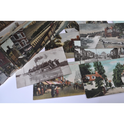 453 - Picture postcards. Large extensive unsorted accumulation of approx. 6,000 in four trays. All have be... 