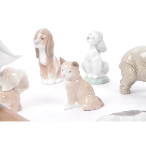 46 - Lladro -  A collection of late 20th century / early 21st porcelain china animal figures. Comprising ... 