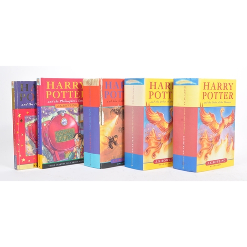 460 - J. K. Rowling - Collection of thirteen Harry Potter hardback and softback books to include two Bloom... 