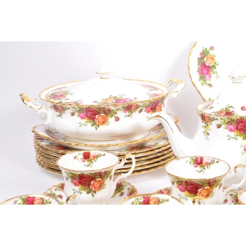 47 - Royal Albert - Old Country Roses - A vintage 20th century English porcelain china dinner / tea servi... 