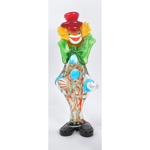 66 - A collection of five studio art glass Murano clown figures. Each on black feet in standing position,... 