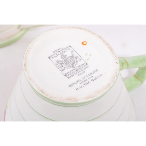 8 - Royal Paragon - A vintage early 20th century circa 1930s Art Deco bachelors tea service. To include ... 